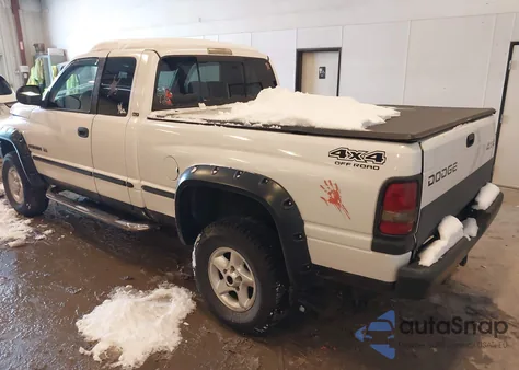 1999 Dodge Ram 1500 St from USA, damaged, VIN 3B7HF13Z9XM531173